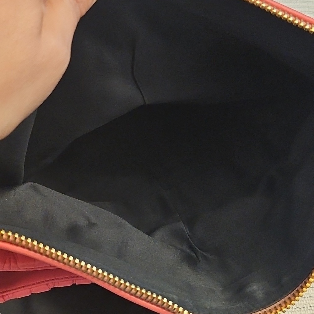 Miu Miu Pink Quilted Women's Bag - Picture 10 of 12